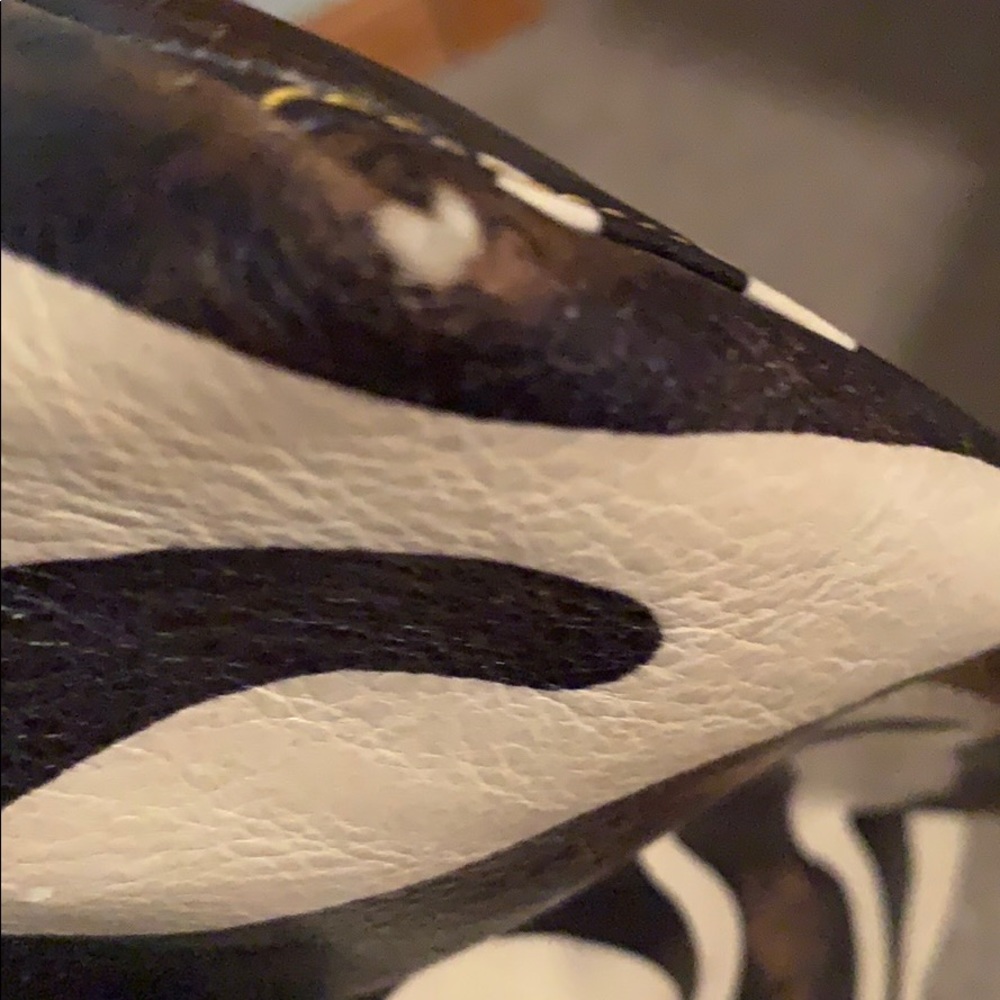 Dooney and Bourke Zebra Print Purse - Picture 4 of 4